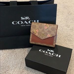 Coach Small Wallet with Vintage Rosebud Print